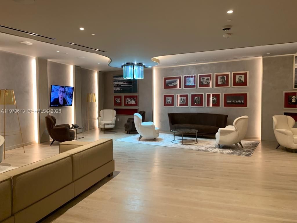 1000 Brickell Plaza , Unit 3807, Miami, FL 33131 Photo