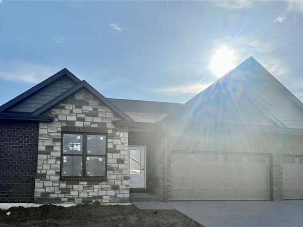 602 Mortar Street , Mascoutah, IL 62258