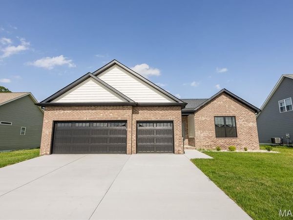614 Mortar Street, Mascoutah, IL 62258