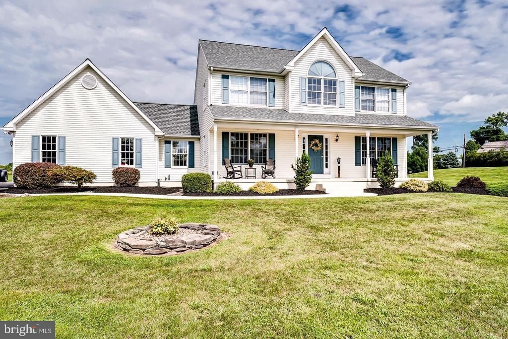 2125 SALFORD STREET, HARLEYSVILLE, PA 19438