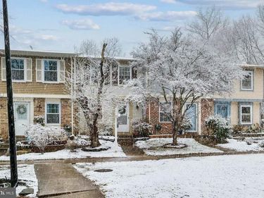 8621 KENOSHA COURT, LORTON, VA 22079