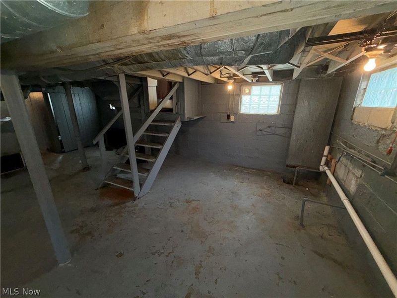 3308 W 90th Street, Cleveland, OH 44102 Photo 8