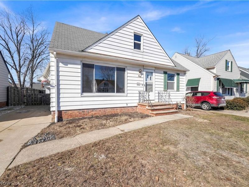 434 Acacia Drive, Willowick, OH 44095 Photo 2