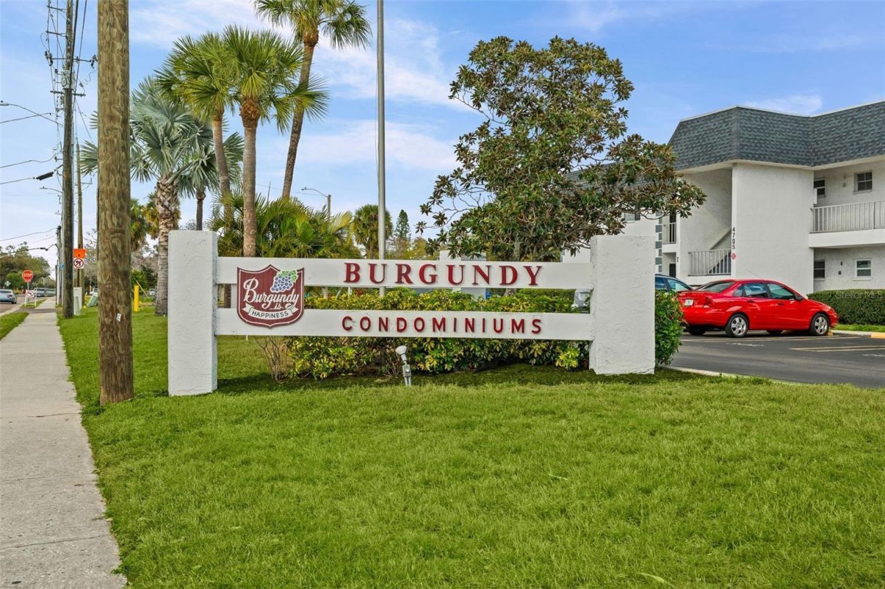 4705 5th Street W, Unit 305, Bradenton, FL 34207 Photo