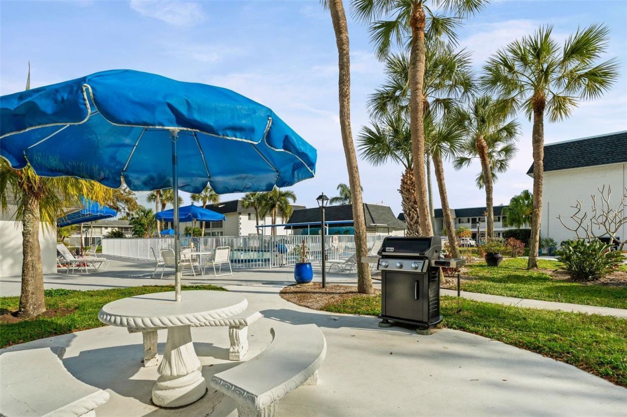 4705 5th Street W, Unit 305, Bradenton, FL 34207 Photo