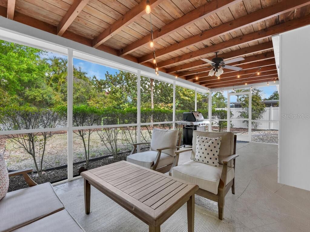 1537 Covington Circle E, Fort Myers, FL 33919 Photo