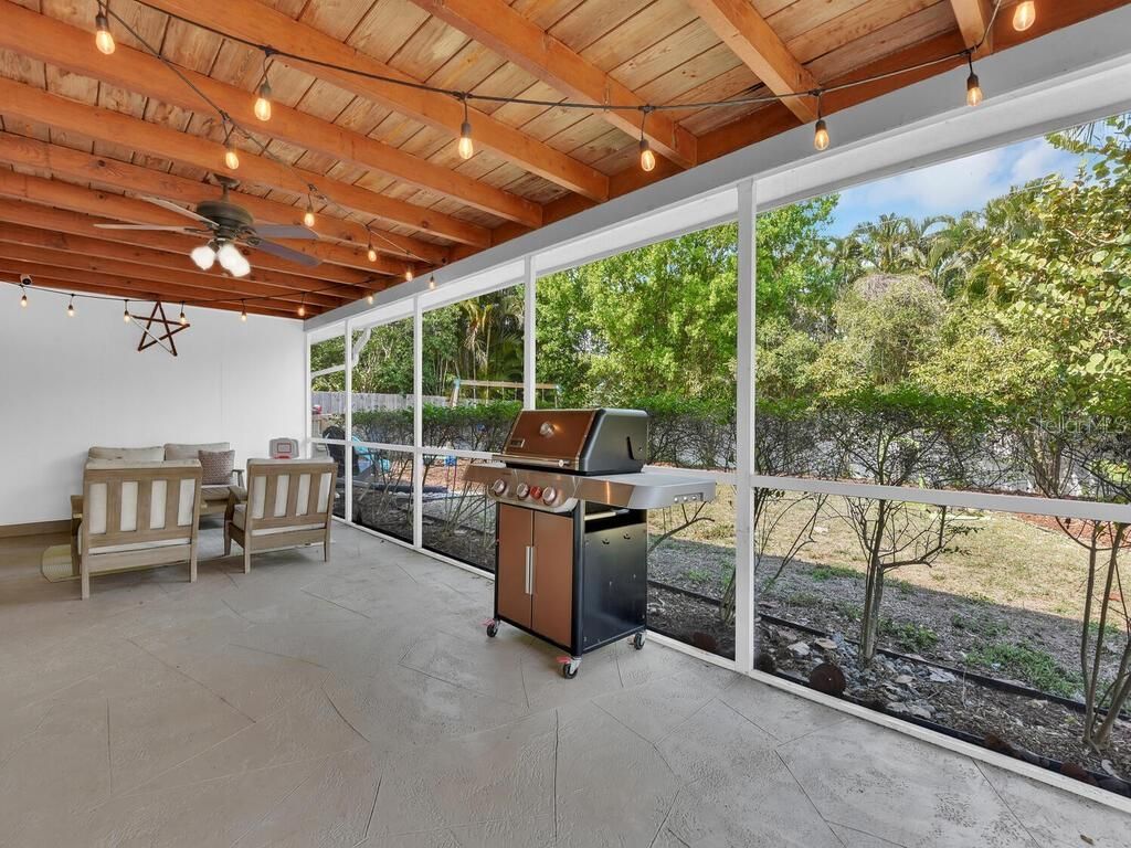 1537 Covington Circle E, Fort Myers, FL 33919 Photo