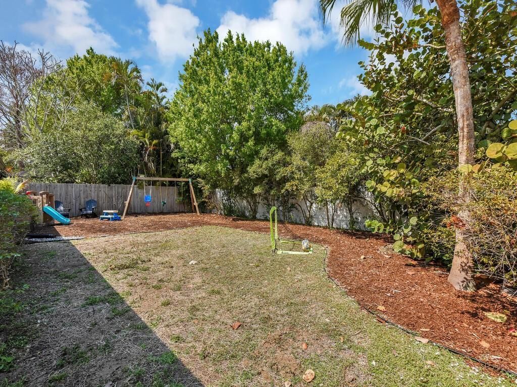 1537 Covington Circle E, Fort Myers, FL 33919 Photo