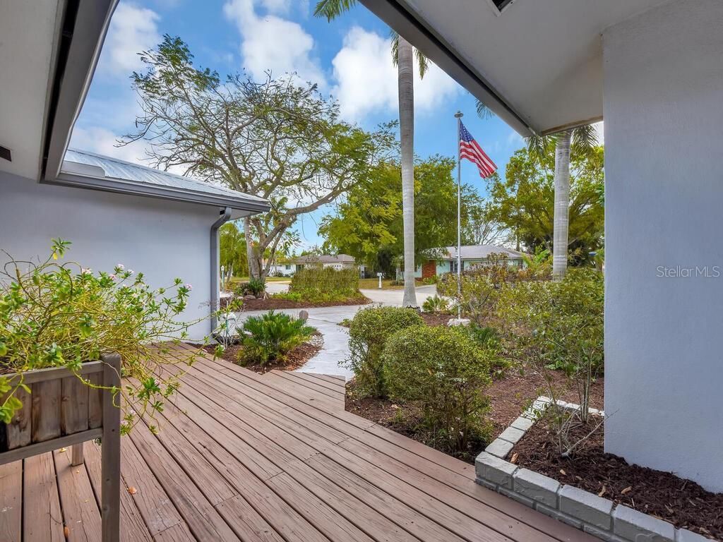 1537 Covington Circle E, Fort Myers, FL 33919 Photo