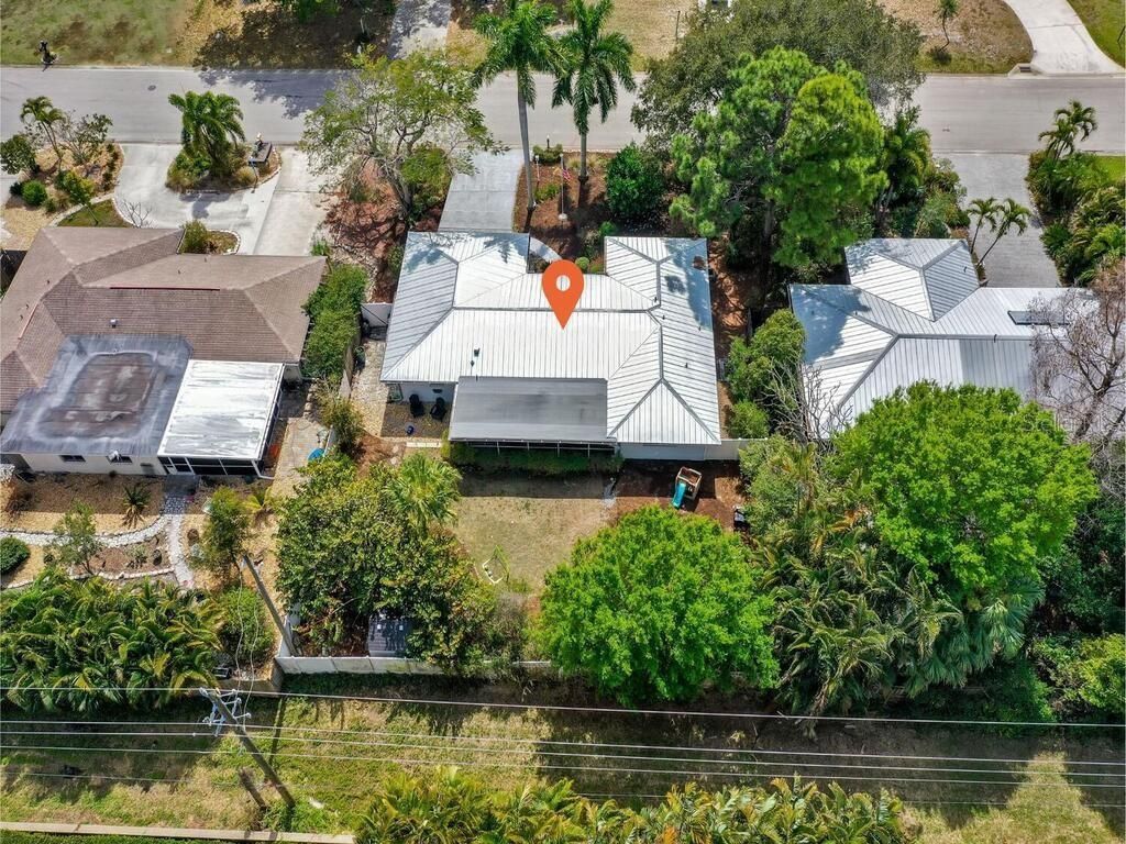 1537 Covington Circle E, Fort Myers, FL 33919 Photo