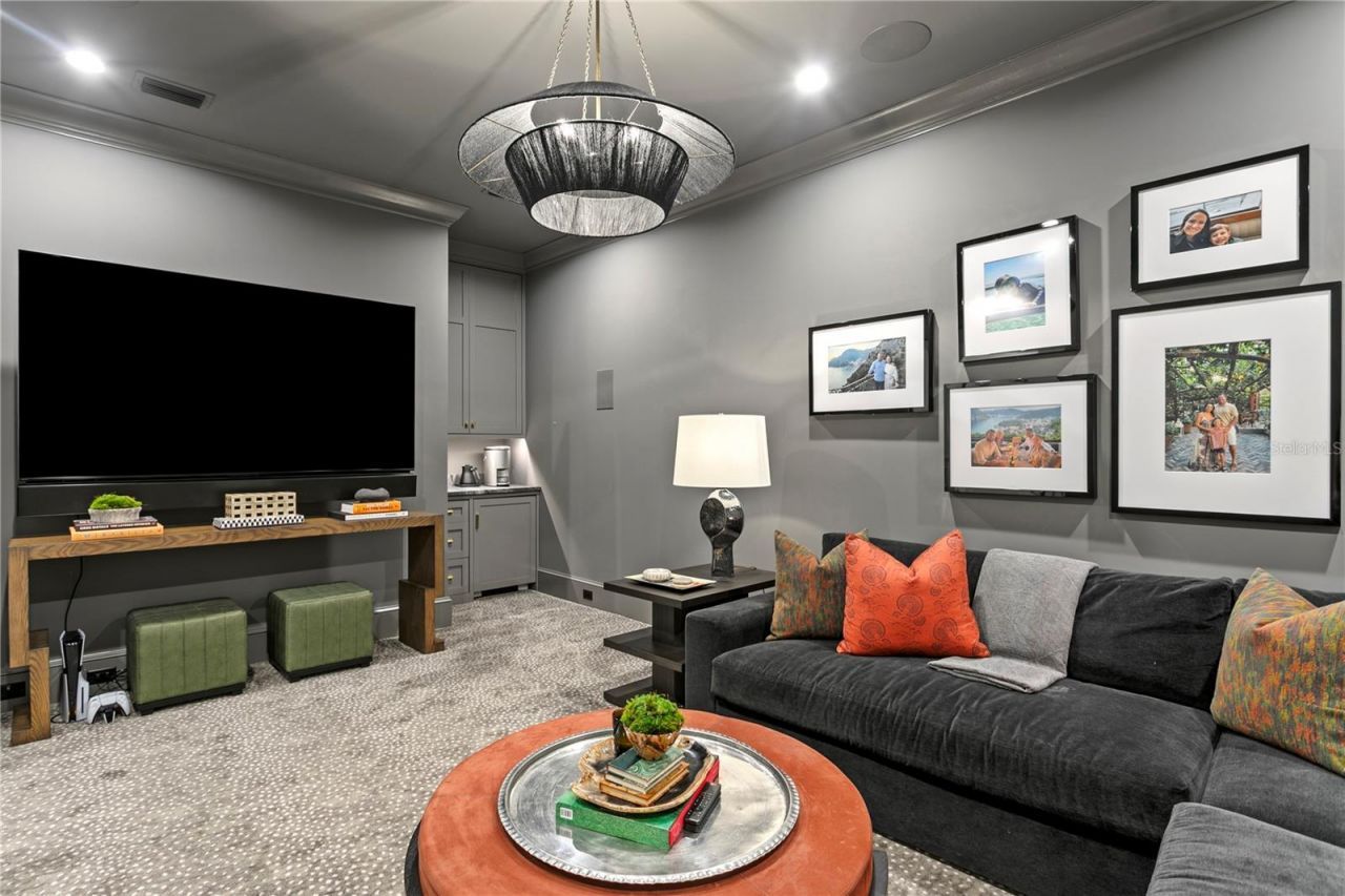 605 Ontario Avenue, Tampa, FL 33606 Photo