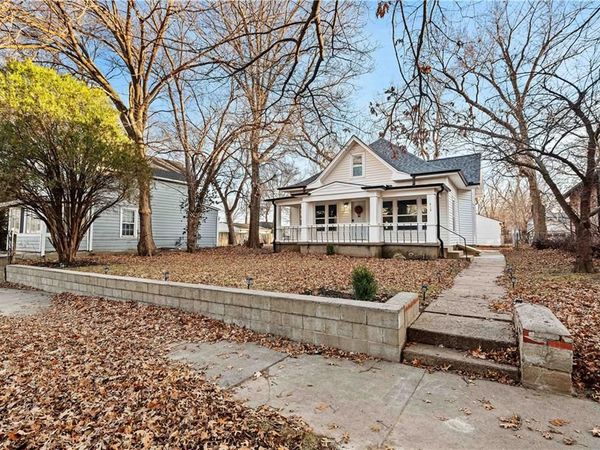 419 kearney Street, Manhattan, KS 66502