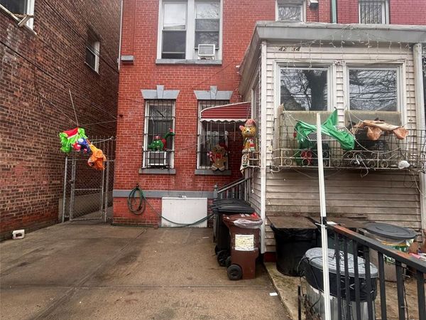 42-34 Ithaca Street , Elmhurst, NY 11373