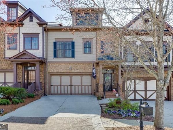 6965 Fellowship Lane, Flowery Branch, GA 30542