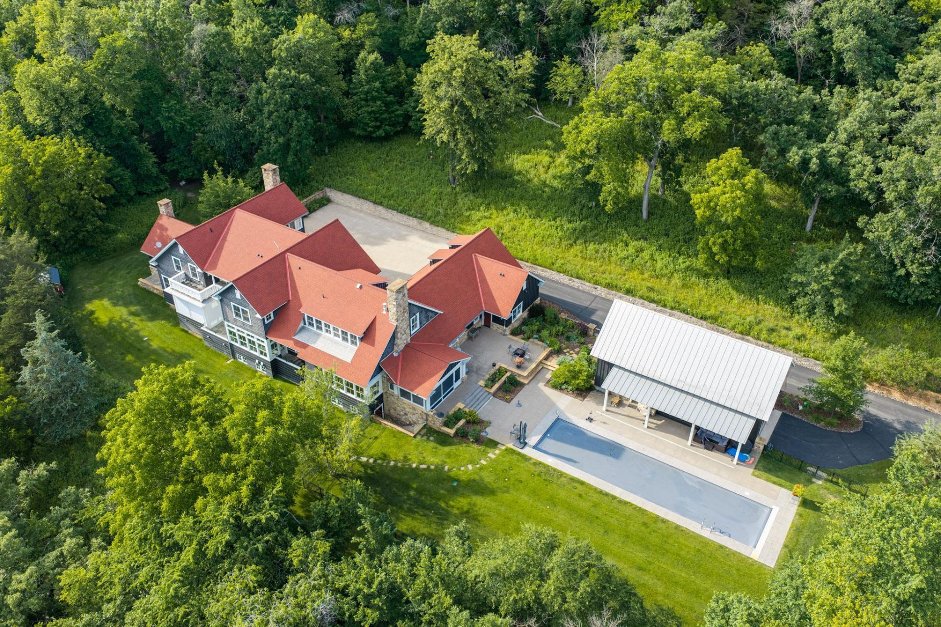 9350 Forest Road, Cannon Falls, MN 55009