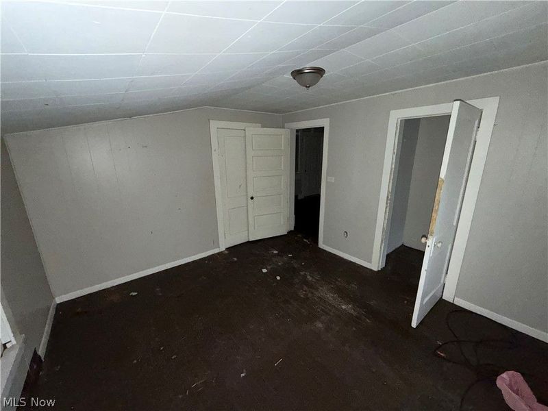 3185 W 58th Street, Cleveland, OH 44102 Photo 17