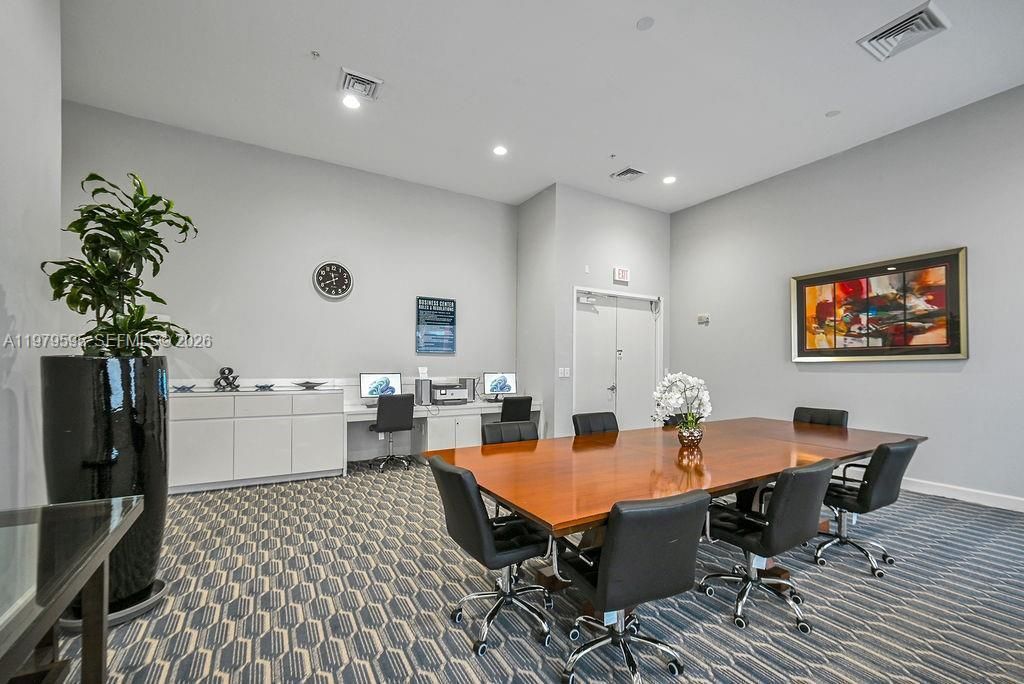 2775 NE 187th St , Unit 304, Aventura, FL 33180 Photo