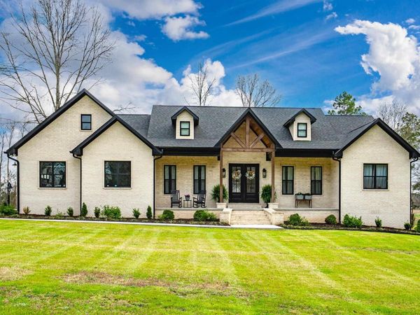 17097 HWY 84, Bismarck, AR 71929