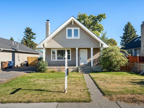 2714 N Lee St, Spokane, WA 99207