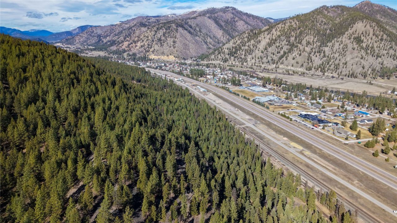 303 Iron Mountain Heights , Superior, MT 59872 Main Photo