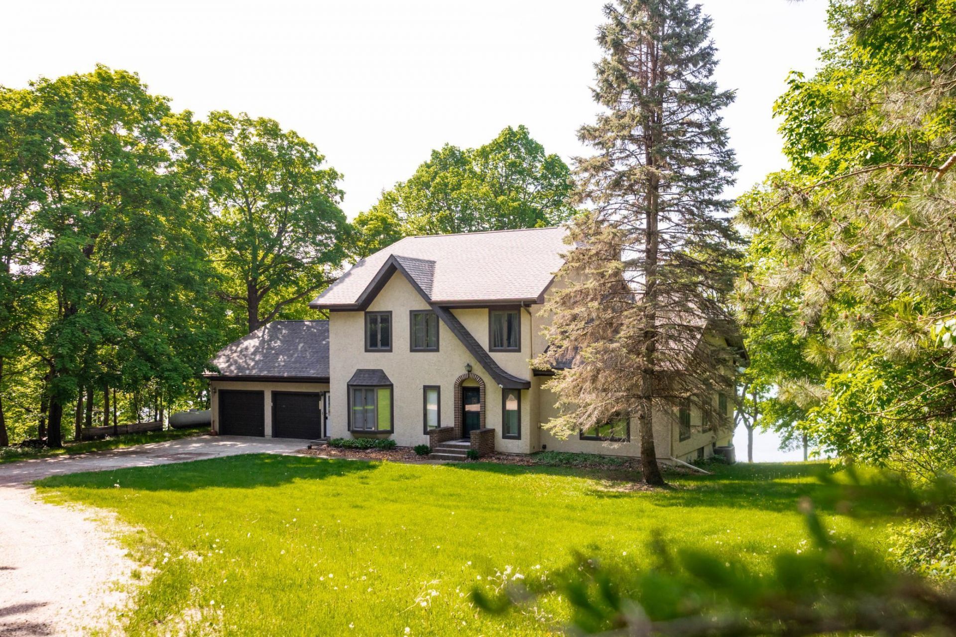 40861 Acorn Drive, Dent, MN 56528