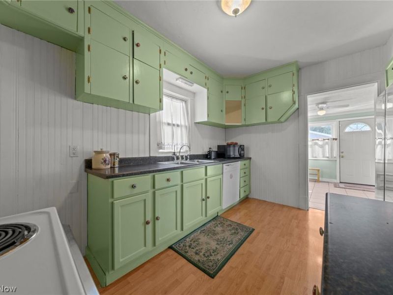 718 E Highland Avenue, Ravenna, OH 44266 Photo 17