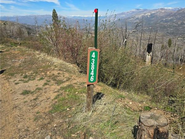 43846 Schubert Road, Auberry, CA 93602