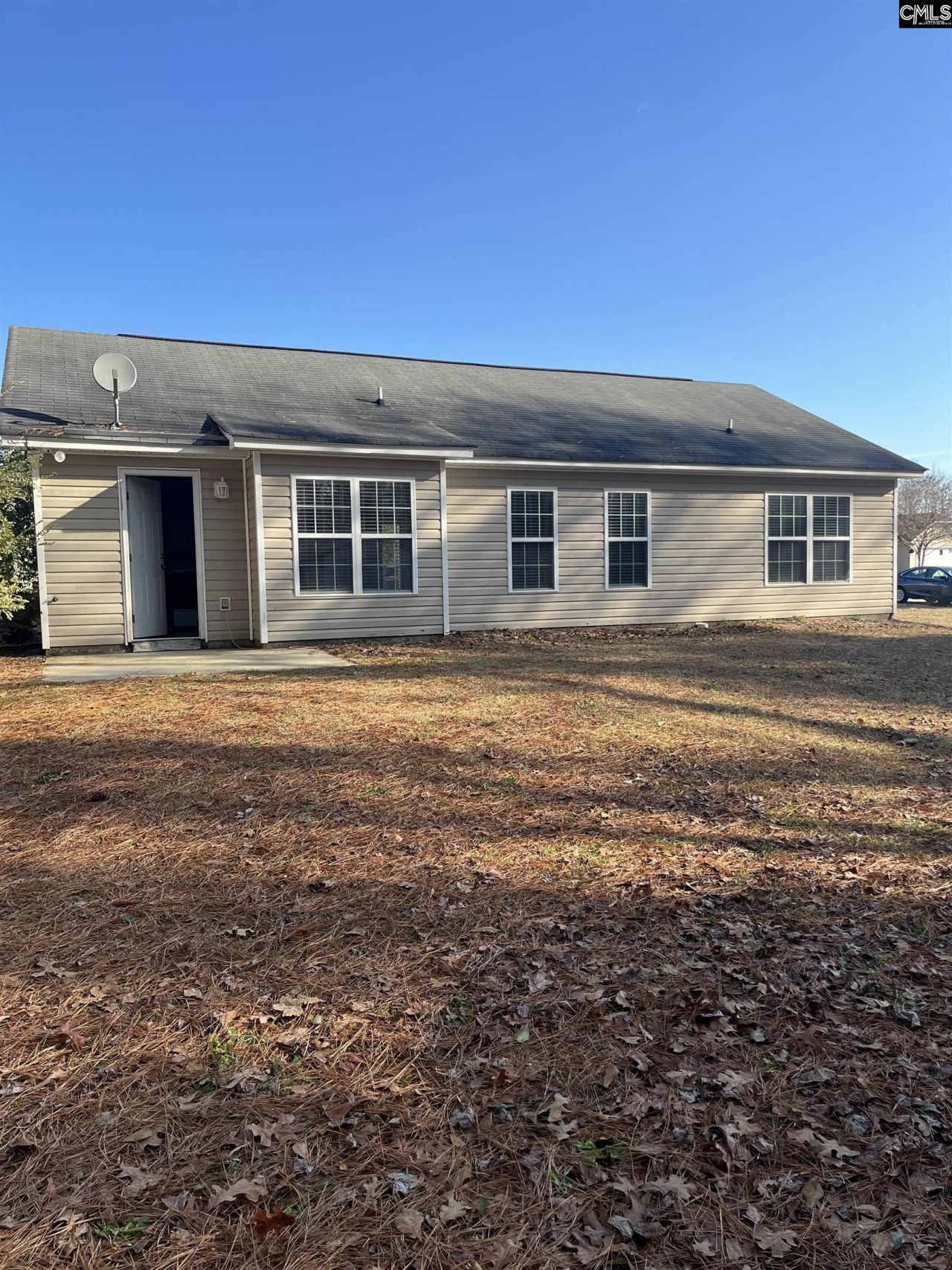 15 Derby Lane  Photo 14