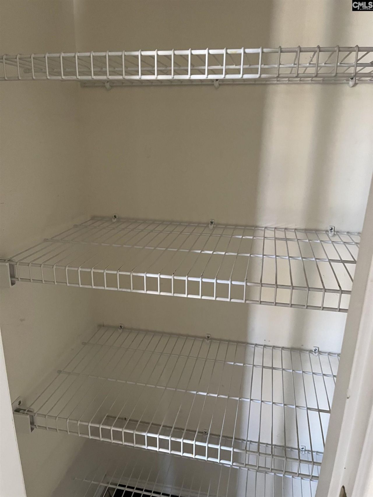 15 Derby Lane  Photo 8