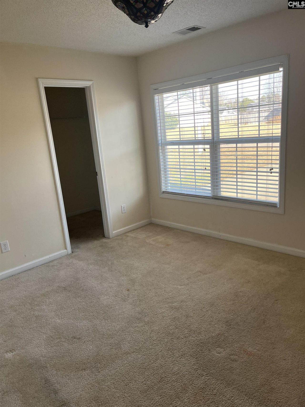 15 Derby Lane  Photo 9