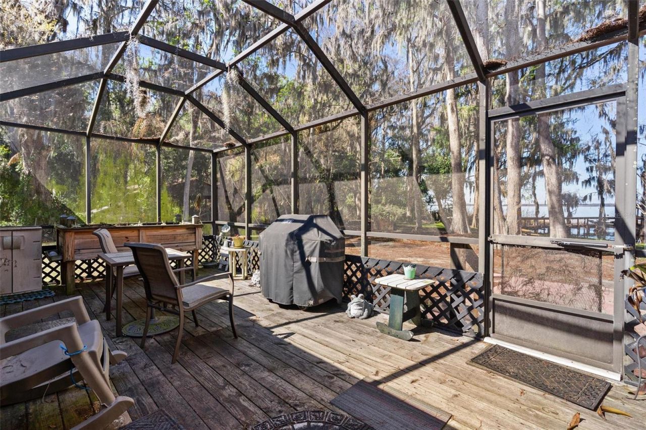 28315 Private Road , Okahumpka, FL 34762 Photo