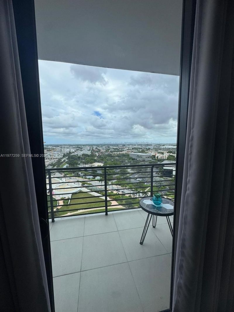 5350 NW 84th Ave , Unit 1911, Doral, FL 33166 Photo