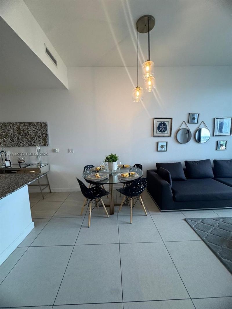 5350 NW 84th Ave , Unit 1911, Doral, FL 33166 Photo