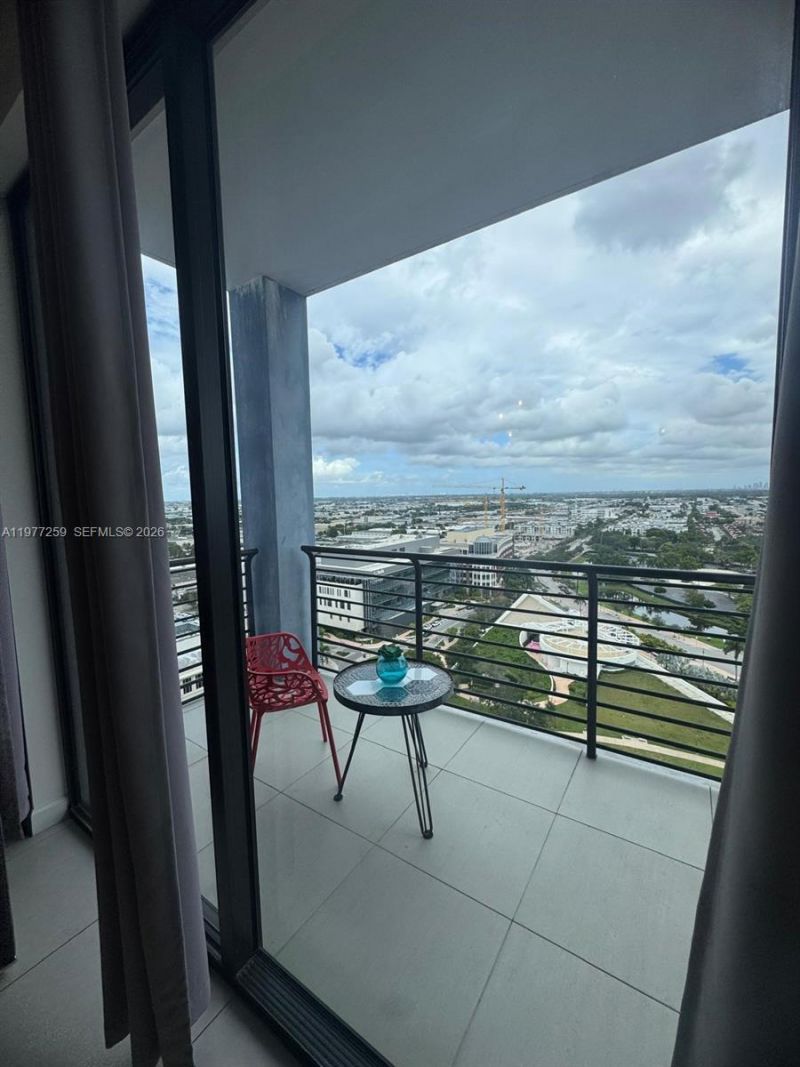 5350 NW 84th Ave , Unit 1911, Doral, FL 33166 Photo