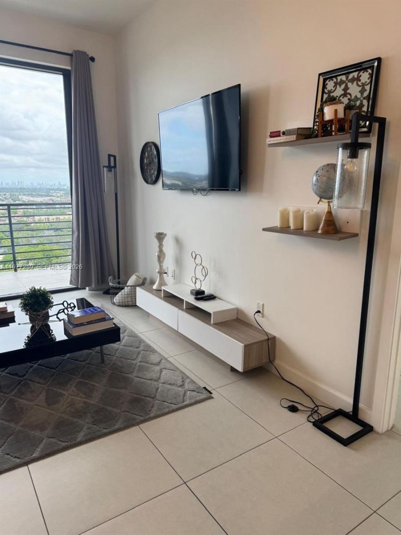 5350 NW 84th Ave , Unit 1911, Doral, FL 33166 Photo