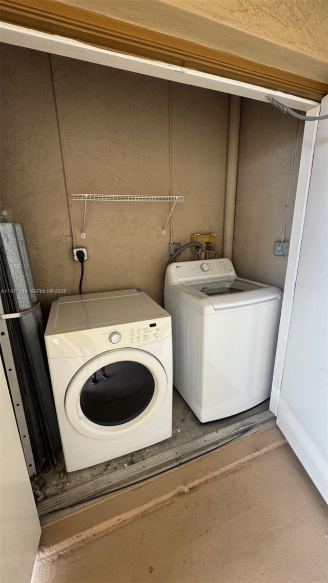 131 SW 117th Ave, Unit 8305, Pembroke Pines, FL 33025 Photo