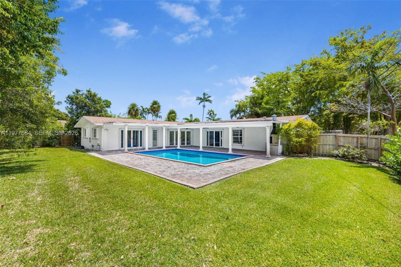 7255 SW 125th St , Pinecrest, FL 33156 Photo