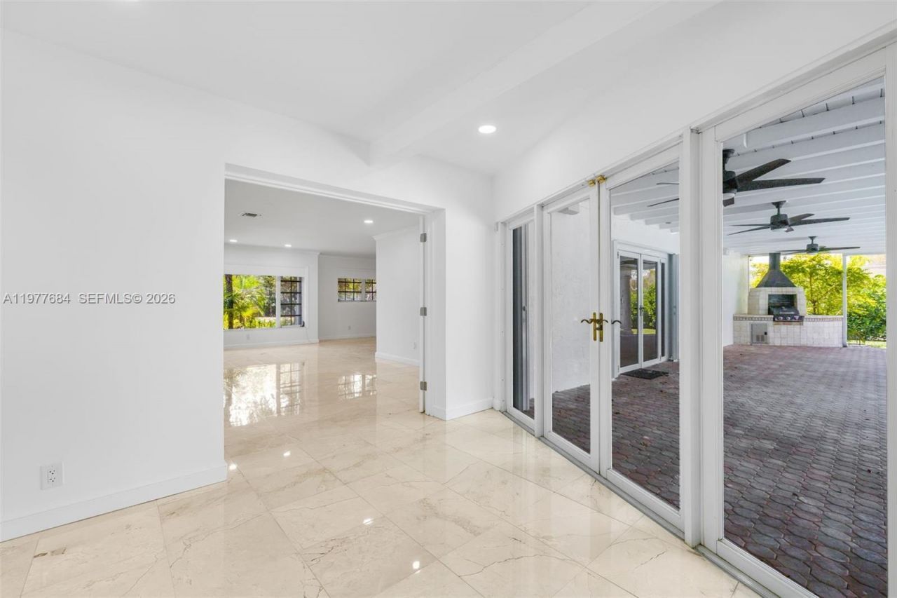 7255 SW 125th St , Pinecrest, FL 33156 Photo