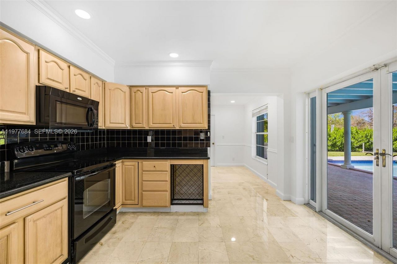 7255 SW 125th St , Pinecrest, FL 33156 Photo