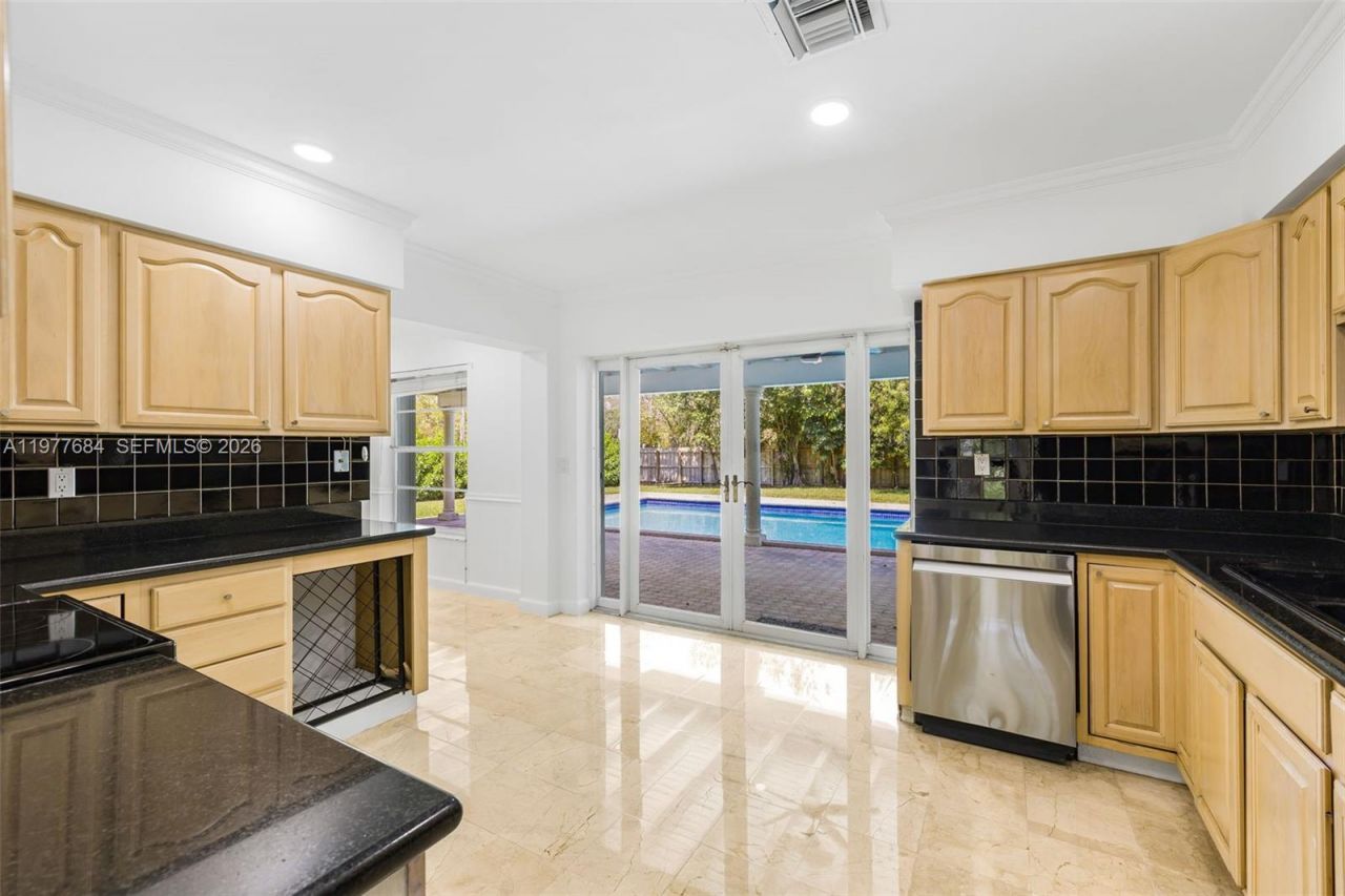 7255 SW 125th St , Pinecrest, FL 33156 Photo