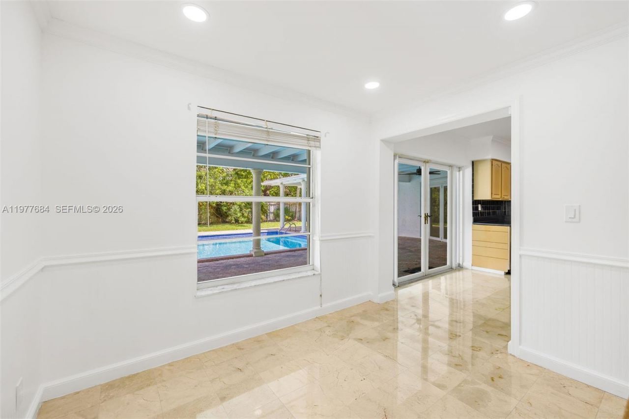 7255 SW 125th St , Pinecrest, FL 33156 Photo