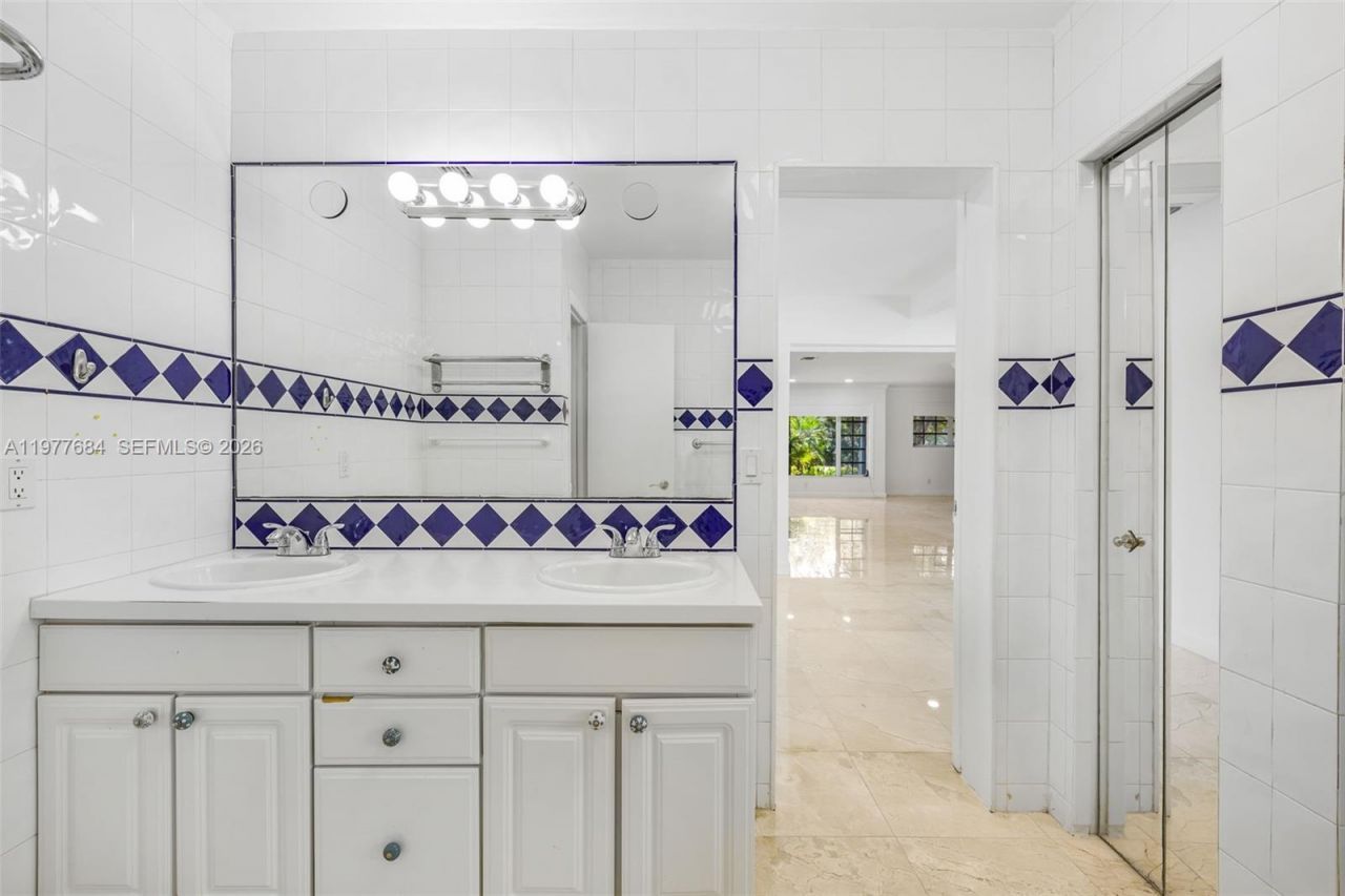 7255 SW 125th St , Pinecrest, FL 33156 Photo