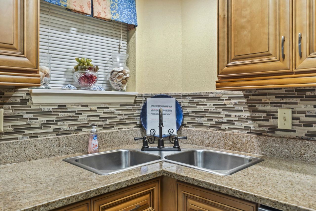 7100 N Ocean Blvd. Photo 11