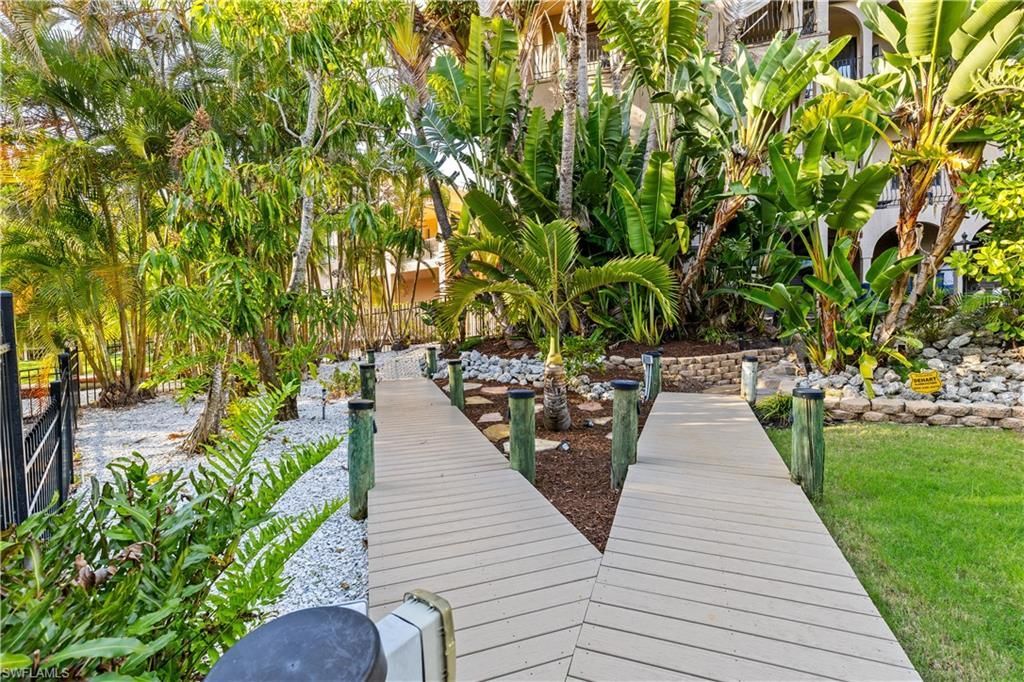 1504 Bowlees Cv, Bradenton, FL 34207 Photo