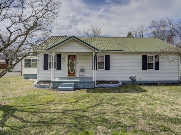 121 Smith Avenue, Erwin, TN 37650
