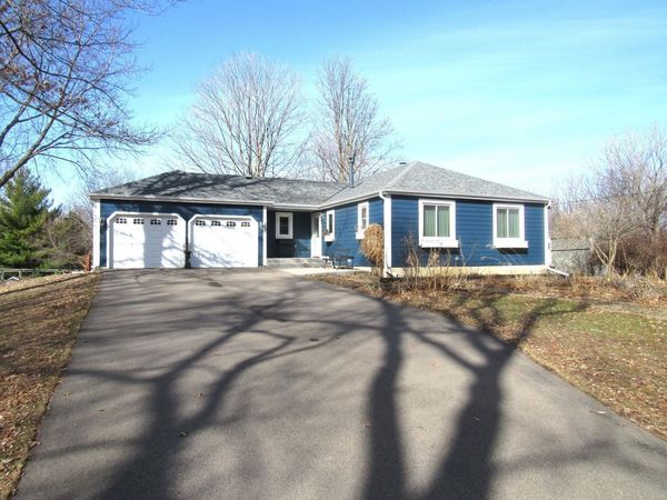 6680 Nez Perce Drive, Chanhassen, MN 55317