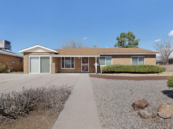 5909 Hannett Avenue NE, Albuquerque, NM 87110