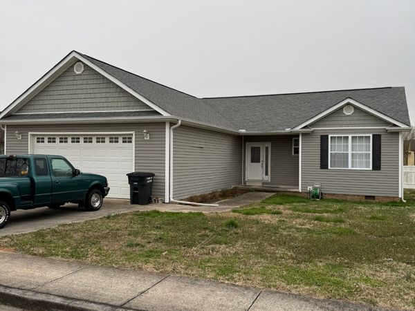 411 W 2nd St , Jasper, TN 37347