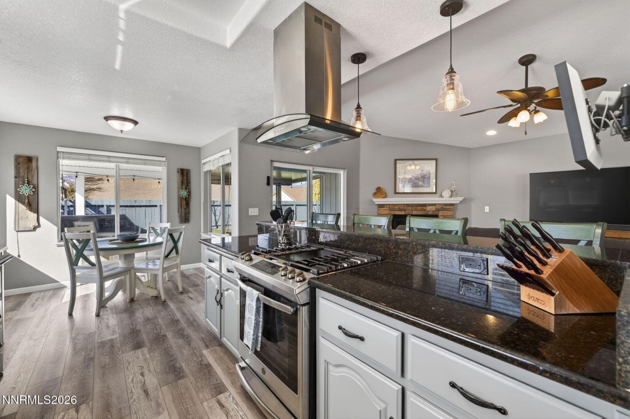 2980 Del Rio Lane, Minden, NV 89423 Photo