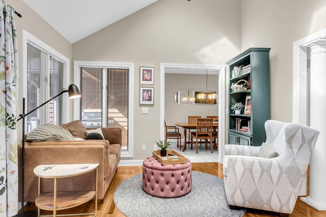 2059 Prospect Hill Drive Photo 12